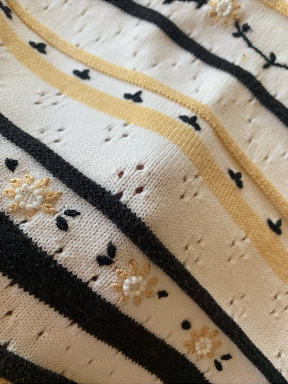Vtg Alfred Dunner Women’s Knit Top XL  Stitches Floral Beaded Cream 90s Taiwan - Picture 5 of 13